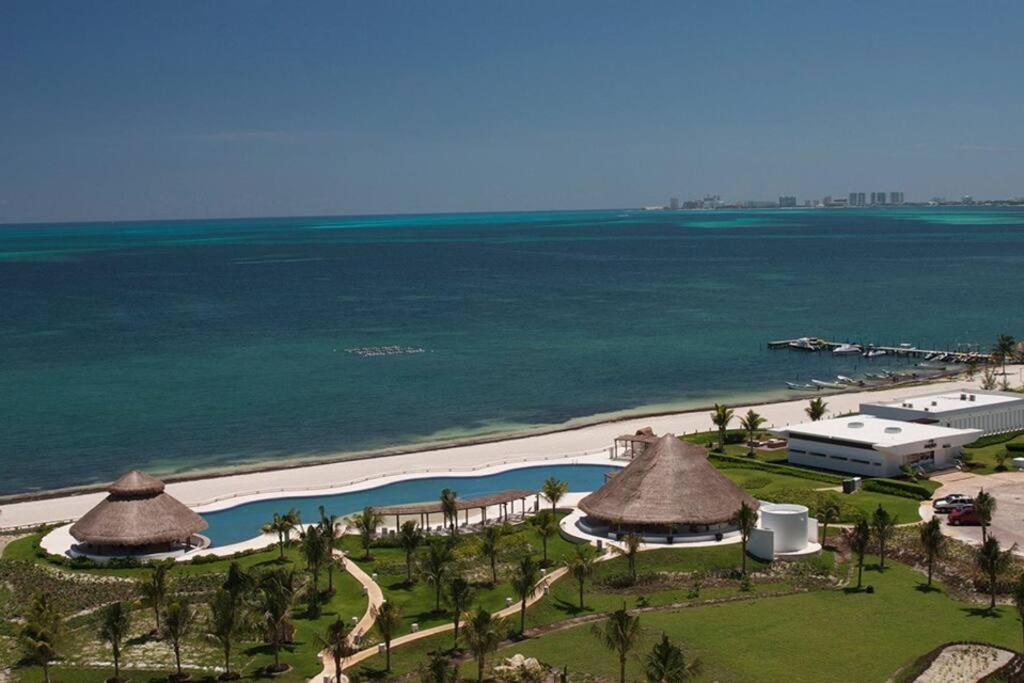 Amara Cancun Beachfront Condo Экстерьер фото